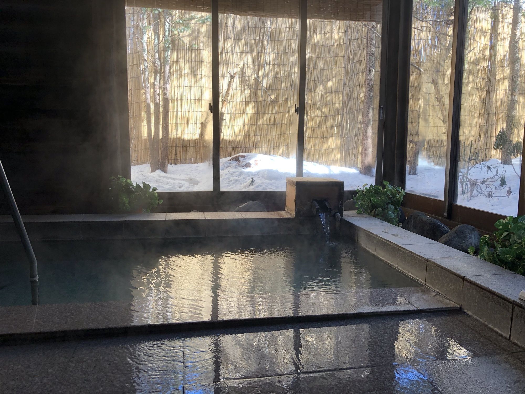 Kusatsu Ranburu 外观 照片
